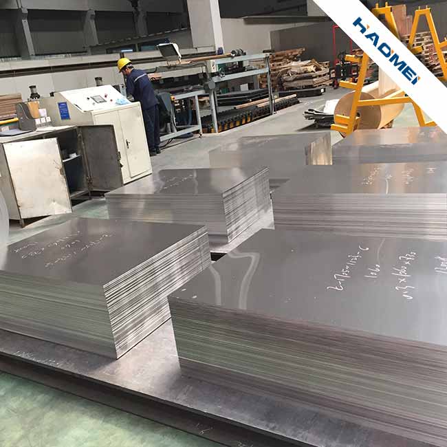 Electric Automobile 5754 Sealing Strip Better Tensile Strength Housing Casting Customized Size Aluminum Plate